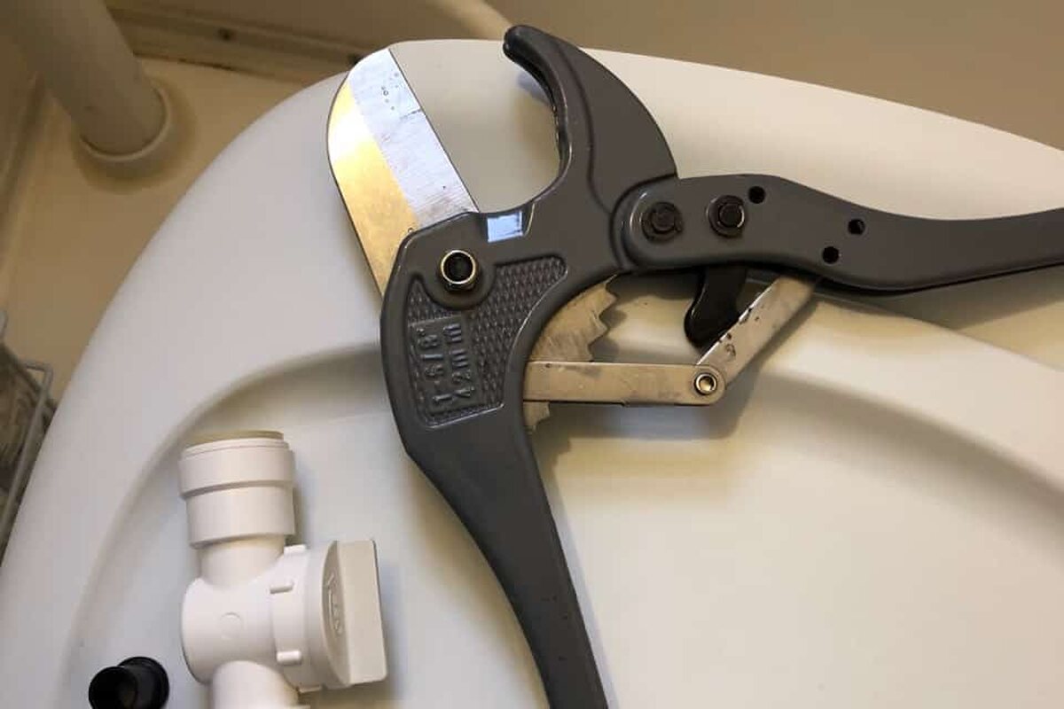 Toilet Supply Shut-Off — project photograph from The Handy Camper